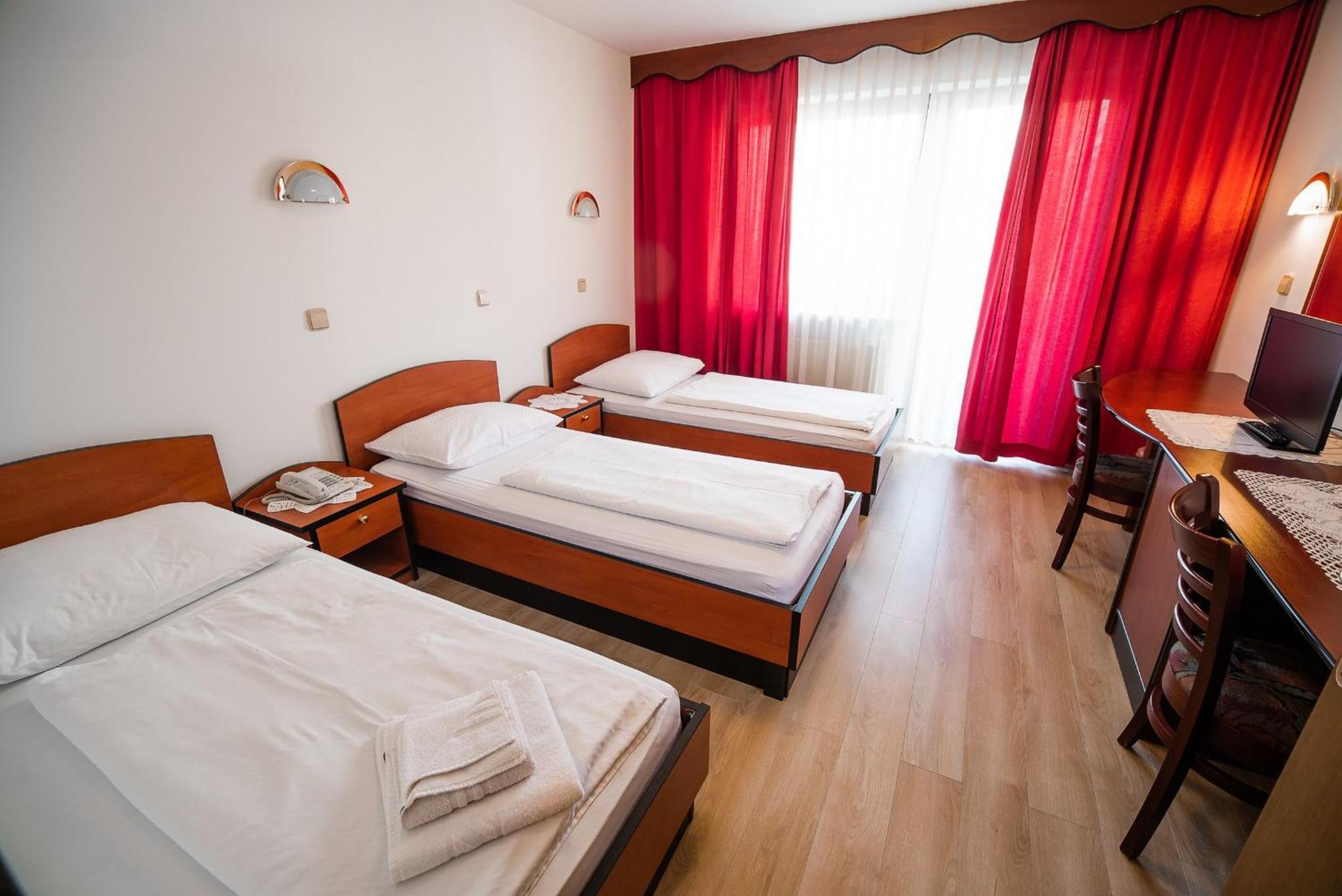 Guesthouse Leski Dvor Lesce  Room photo